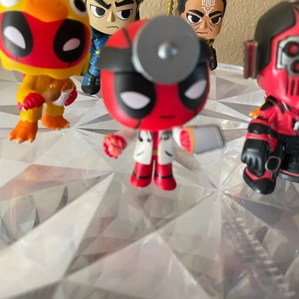 Funko Mystery Minis Lot Sakaarian Deadpool Marvel lot of 6 figures